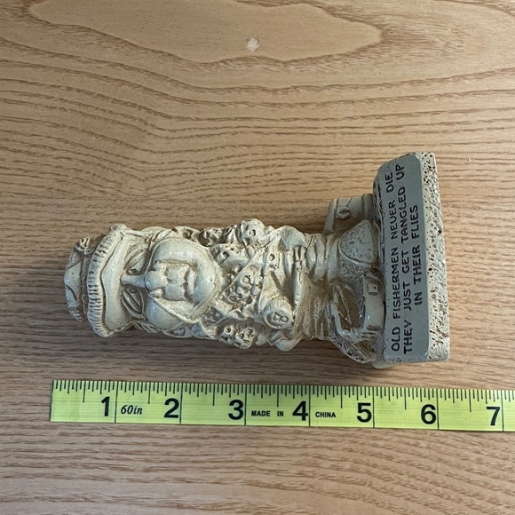 Vintage 1972 Paula Statue Figurine Old Fishermen Never Die They Just Get Tangled - Picture 7 of 8